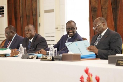 Côte d'Ivoire :  Lutte contre la corruption, Ouattara donne des instructions à Achi, Meyliet et Cissé pour accroître la surveillance de la gestion des entreprises publiques et des collectivités territ