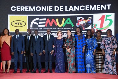 Côte d'Ivoire : Lancement de la 15ème édition du FEMUA, Dominique Ouattara a apporté son soutien au groupe Magic System