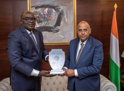 Côte d'Ivoire :    Sport, le Président de la Confédération africaine de handball fait le point de l'institution à Patrick Achi, après 50 ans d'existence