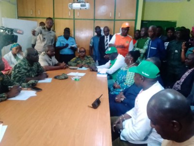 Côte d'Ivoire :  Après une visite à Noé, le PCA de la FENACCI rassure les commerçants de l'ouverture effective de la frontière, une reprise timide du trafic signalée