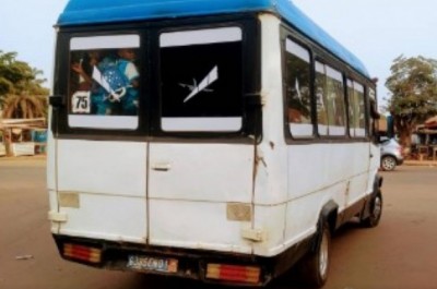 Côte d'Ivoire : Yamoussoukro, quand les élèves côtoient chaque jour la mort dans les véhicules de transport en se rendant à l'école