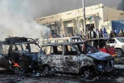 Somalie : Un attentat suicide fait cinq morts à Bardera, un gouverneur parmi les blessés