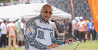 Côte d'Ivoire :   Depuis Abengourou, Patrick Achi : « Pour la Côte d'Ivoire, engageons-nous autour d'Alassane Ouattara »