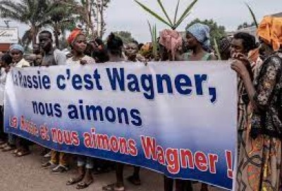 Centrafrique : Manifestation de soutien à la Chine et la Russie à Bangui :« Nous aimons Wagner»