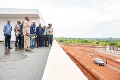 Côte d'Ivoire : Aéroport de Korhogo, Amadou Koné rassure : « Les travaux de réhabilitation seront achevés avant la CAN prévue en janvier 2024  »
