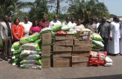 Côte d'Ivoire : Yamoussoukro, carême religieux, le chef de l'Etat aux côtés des chrétiens catholiques