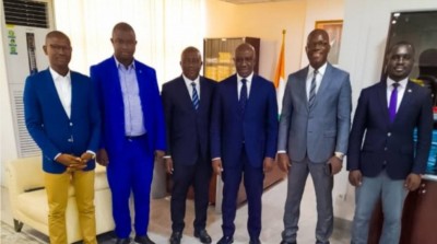Côte d'Ivoire : RHDP, un cercle de  réflexion dénommé « Engagés Pour la République » (EPR) voit le jour, les membres informent la Direction du Parti