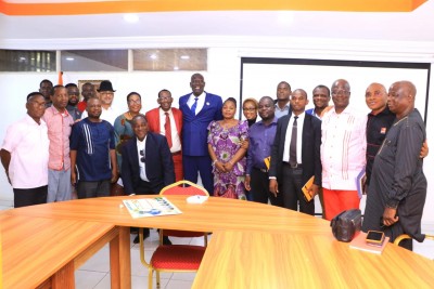 Côte d'Ivoire : Création de la Mutuelle des commerçants, le ministère du Commerce demande « au comité ad hoc de surseoir à son projet et de s'inscrire dans le cadre de l'initiative gouvernementale