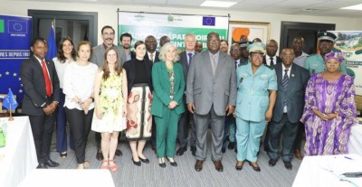 Côte d'Ivoire : La  signature d'un  accord pour  permettre de faire le commerce dans la légalité avec un sceau sur chaque bois
