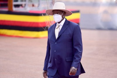 Ouganda : Museveni s'isole après avoir été testé positif au Covid-19