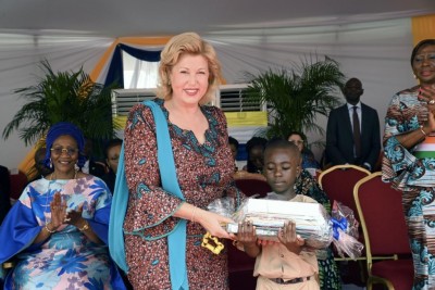 Côte d'Ivoire : 3ème édition de la Journée de l'Excellence, Dominique Ouattara récompense les 70 meilleurs élèves du Groupe Scolaire Children Of Africa d'Abobo