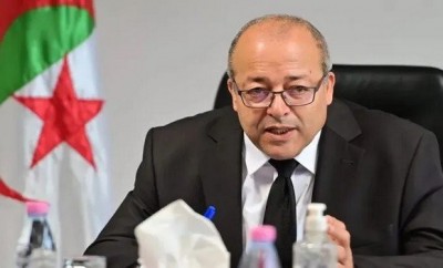 Algérie : Le ministre de la communication débarqué