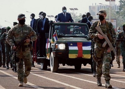Centrafrique : Des mercenaires russes de Wagner décorés à Bambari ?