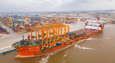 Côte d'Ivoire : Côte d'Ivoire Terminal réceptionne cinq nouveaux portiques de parc pour stimuler l'efficacité de ses opérations