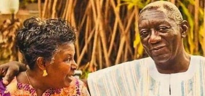 Ghana :  L'ancien Président Kufuor consterné par le décès de son épouse