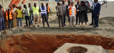 Togo :  Réparation du trou sur la RN2 entre le rond-point Port et le rond-point CIMTOGO à Lomé
