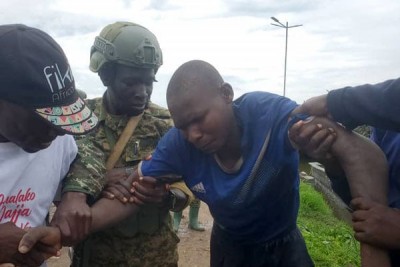 Ouganda : Le chef des meurtriers de deux touristes étrangers capturé