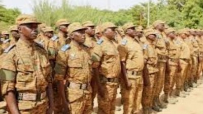 Burkina Faso: Lutte contre le terrorisme, des organisations dénoncent des réquisitions massives de citoyens critiques du régime militaire