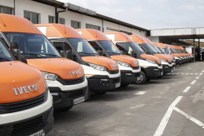 Côte d'Ivoire : Renouvellement du parc automobile, le Ministère des transporteurs remet encore 15 minibus « L'Abidjanais » remis aux acteurs du secteur