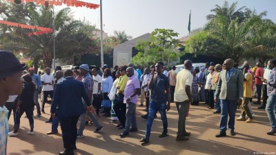 Guinée- Bissau : Des députés bloqués à l'entrée du parlement