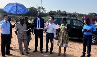 Côte d'Ivoire : Alépé, installation d'une entreprise de fabrication de carreaux pour un investissement de plus de 60 milliards FCFA, 1000 emplois directs annoncés