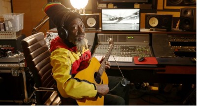 Côte d'Ivoire : Devenu SDF en France, l'artiste reggaeman Jah Prince annonce son retour sur la scène, la SACEM œuvre à lui trouver un domicile