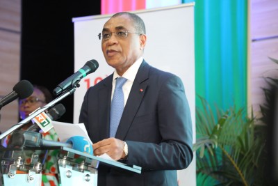 Côte d'Ivoire : Objectif de 3005,73 milliards de recettes fixé aux douanes pour 2024, le général Da Pierre et son équipe prêts à relever le défi