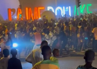 Côte d'Ivoire : Bouaké, les supporters en fête après la victoire des Éléphants envahissent les rues