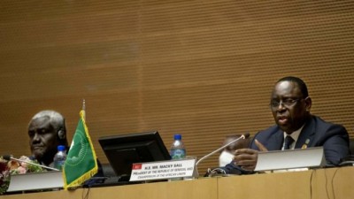 Sénégal : Réactions de l'UA après le report de la présidentielle, suspension d'internet à Dakar