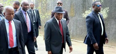 Liberia :  Le Ghana et la CEDEAO rejettent les allégations entourant un curieux voyage de Boakai