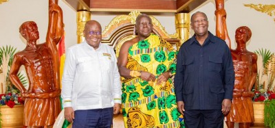 Ghana-Côte d'Ivoire :  Akufo-Addo et Ouattara visitent le roi Osei Tutu II à Kumasi, sujets abordés