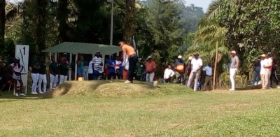 Cameroun : Le ministre des Sports inaugure un 5e parcours de golf et veut vulgariser un sport réservé