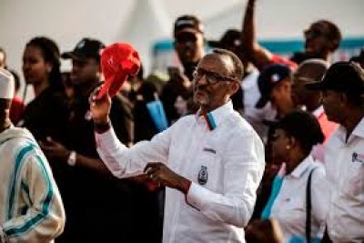 Rwanda : Au pouvoir depuis 23 ans, Paul Kagame brigue un quatrième mandat
