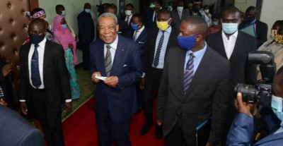 Cameroun : Le retraité Niat paralyse le fonctionnement du parlement