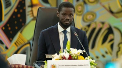 Sénégal : Bassirou Faye promet la renégociation des contrats miniers, un « risque » selon des analystes