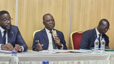 Côte d'Ivoire : L'exploitation du plan d'eau lagunaire d'Abidjan  bientôt renforcée pour faciliter davantage le déplacement des populations