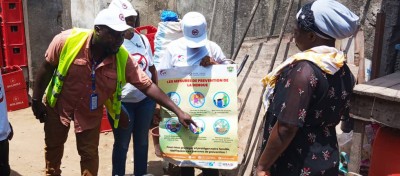 Côte d'Ivoire : Lutte contre la dengue, l'INHP sensibilise et engage les ménages dans la destruction des gîtes larvaires