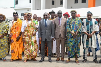 Côte d'Ivoire : Yopougon, signature d'un pacte entre guides religieux et chefs de communautés pour la cohésion sociale