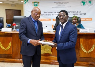 Côte d'Ivoire : Modernisation de l'Administration Publique, le Ministère des Finances et du Budget équipe le Conseil d'Etat de matériels
