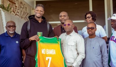 Côte d'Ivoire : Basket-Ball, Mo Bamba reçoit son passeport ivoirien et rejoint les éléphants