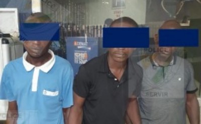 Côte d'Ivoire : Cocody-Attoban, des  individus surpris par une patrouille de police entrain de défoncer la porte d'un magasin de vente