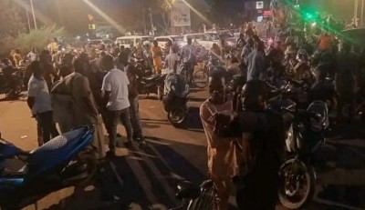 Burkina Faso : Mobilisation de soutien au capitaine Traoré après des tirs près de la présidence