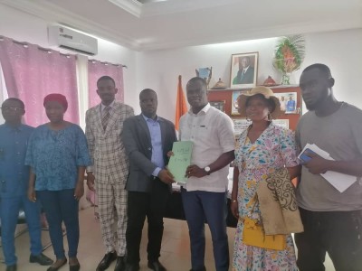 Côte d'Ivoire : Taabo, 100 permis de conduire offerts aux jeunes pour la sécurité routière