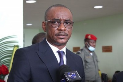 Cameroun : PCRN, Cabral Libii engage une bataille judiciaire contre Robert Kona