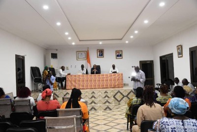 Côte d'Ivoire : En prélude à la visite de la présidente de l'UF-RHDP, Adama Coulibaly mobilise les femmes de Dimbokro et lance également son tournoi