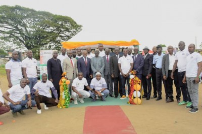 Côte d'Ivoire : Sécurité routière, l'OSER intensifie la sensibilisation des chauffeurs de Gbakas sur les règles de bonnes pratiques, pour une fin d'année sans accident