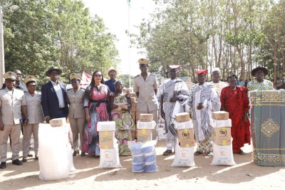 Côte d'Ivoire : Déguerpis de la forêt classée de Bonon, le gouvernement sauve les habitants d'une catastrophe humanitaire avec des dons en vivres et en numéraires