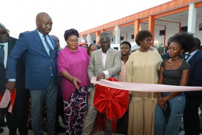 Côte d'Ivoire : Yopougon, Bictogo inaugure deux salles de mariage entièrement rénovées à la veille de la fête de Noël