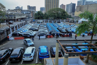 Côte d'Ivoire : Bacongo remet un véhicule, un contrat d'assurance automobile ainsi qu'une dotation mensuelle en carburant à chacun des 95 chefs traditionnels Atchan et Akyé d'Abidjan