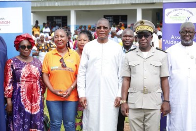 Côte d'Ivoire : Amélioration des soins dans les zones rurales, une Association équipe 24 centres de santé de panneaux solaires dans 8 régions du pays